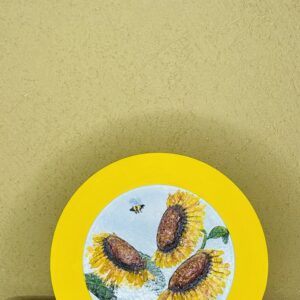 Cuadro decorativo amarillo con flores en alto relieve